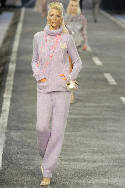 Look 9